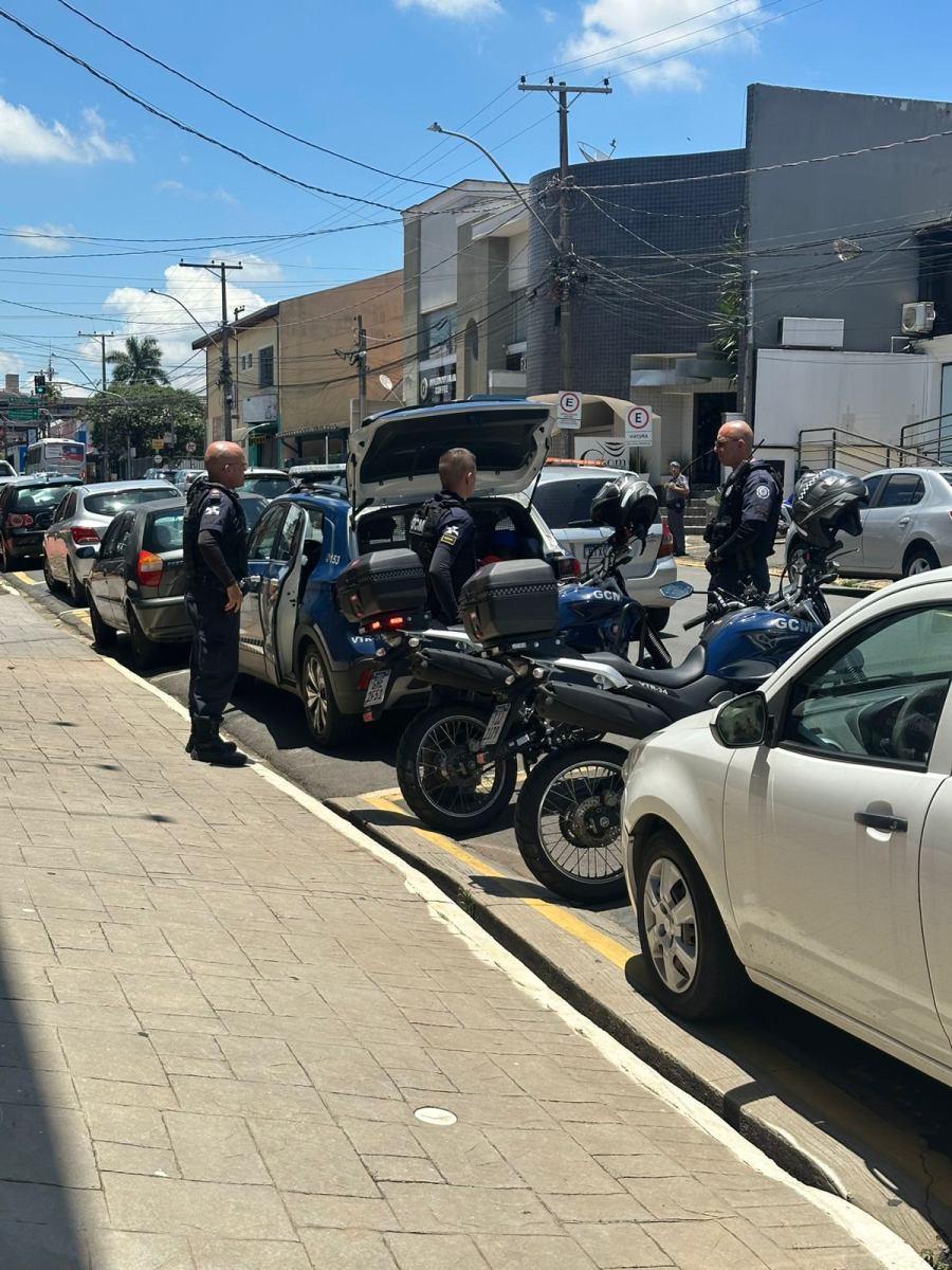 Guarda Municipal de Nova Odessa surpreende suspeito durante furto no Centro